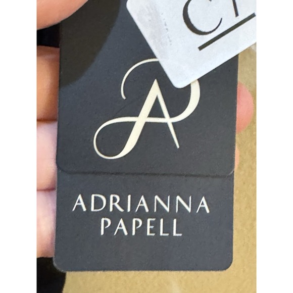 Adrianna Papell‎ Women's Pleated Layered Gown Size 4 Black And Ivory - Picture 8 of 9